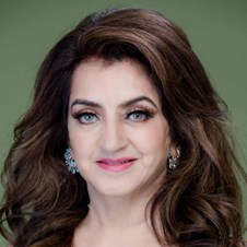 Vinita's Beauty & Threading Studio