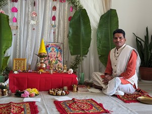 Pandit Bhupendra Shastri Freelance Hindu  Priest