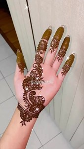 Henna By Dia