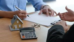 Mahrukh Ahmed Loan Advisor