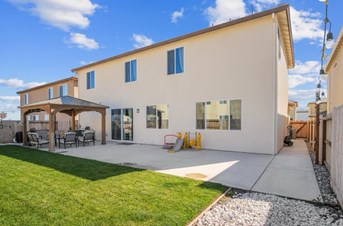 Arfa Zia Realtor