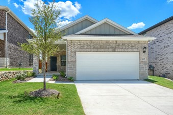Anuradha Gupta - DHS Realty