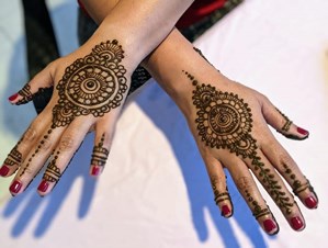 Best Henna/ Mehandi Designs By Rupali