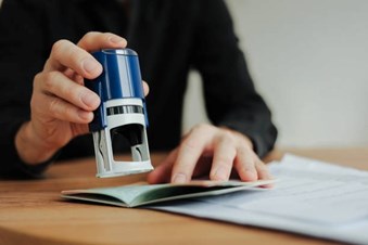 OCI Card Services