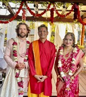 Bay Area Hindu Priest Gaurang Pandya