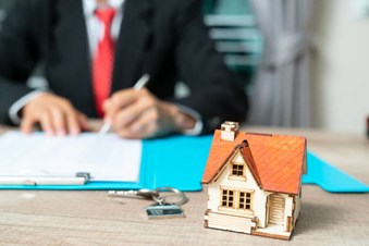 Parveen Kumar Mortgage Agent Loan Services North York, ON