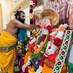 Hindu Vedic Priest Chakravarthy