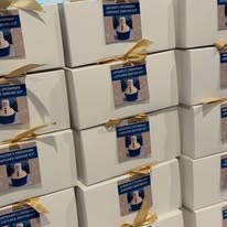 The Eggless Cake Box