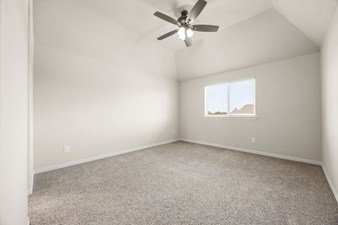 Vandana Tangri Realtor Fathom Realty