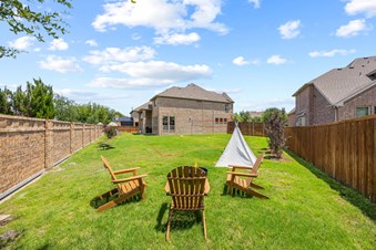 Vandana Tangri Realtor Fathom Realty