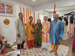 Mahesh Pandya Priest (Ahmedabad Ka Priest)