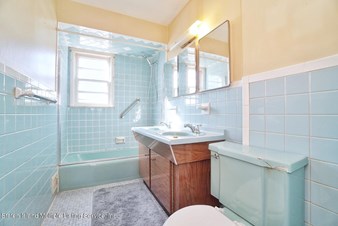 Single Family Homes for sale in Staten Island,NY