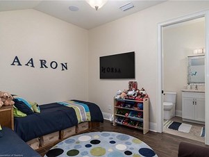 3001 Lakeview Dr, Sebring, FL 33870