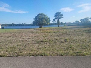 5089 Lake Regency Dr, Sebring, FL 33875