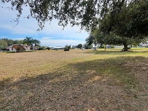 824 Spring Lake Blvd, Sebring, FL 33876