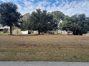 816 Spring Lake Blvd, Sebring, FL 33876