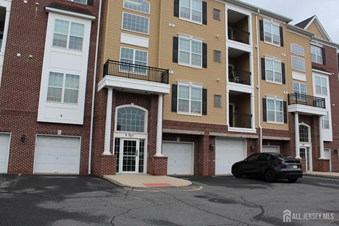 Condos for sale in Piscataway,NJ