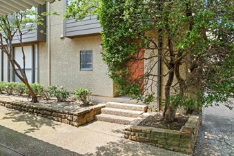 Condos for sale in Irving,TX