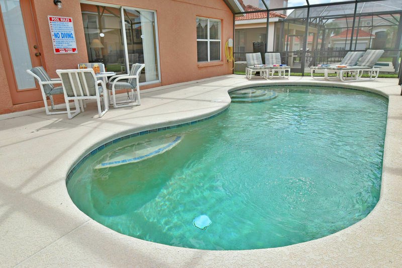 Two Master Bedrooms With En-suite Bathrooms For Rent