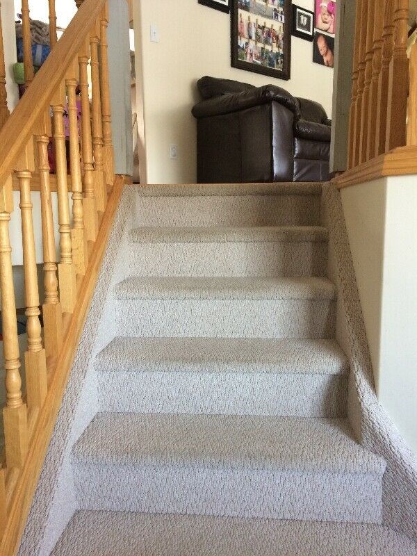 Family House For Rent In Sylvan Lake, Available May 1st!!