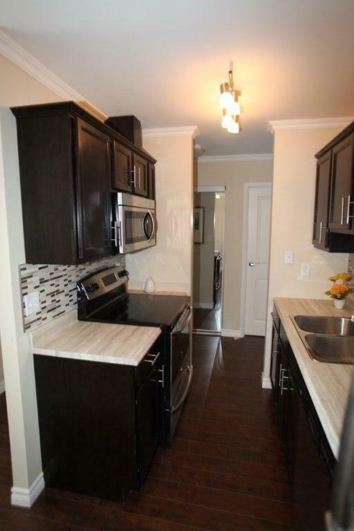 Beautifully Renovated 2 Bedroom Apartment For Rent