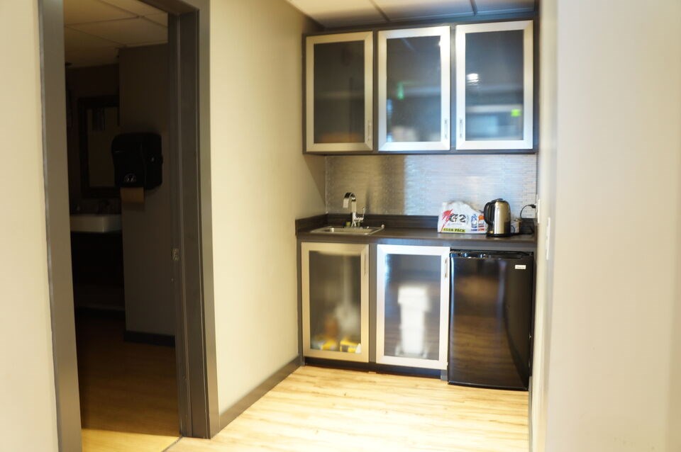 Renovated New Office Space For Rent