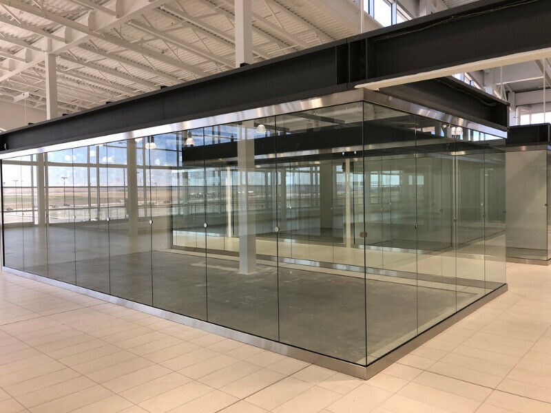 New Horizon Mall - Triple Unit For Lease Or Sale