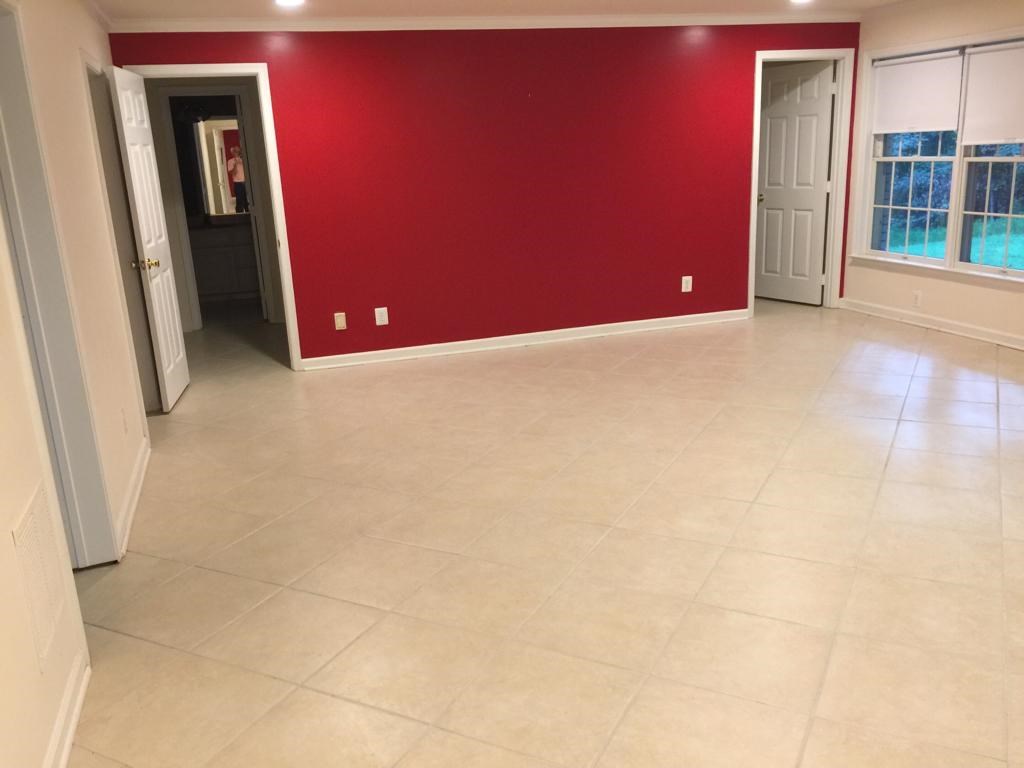 Lower Level With A Separate Entrance In A Single Family Home In POTOMAC (Washington D.C Metro Area)