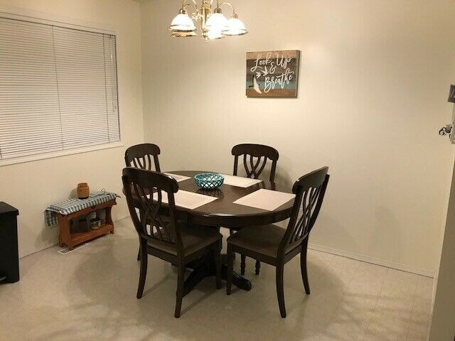 2Bed 1Bath Duplex For Rent