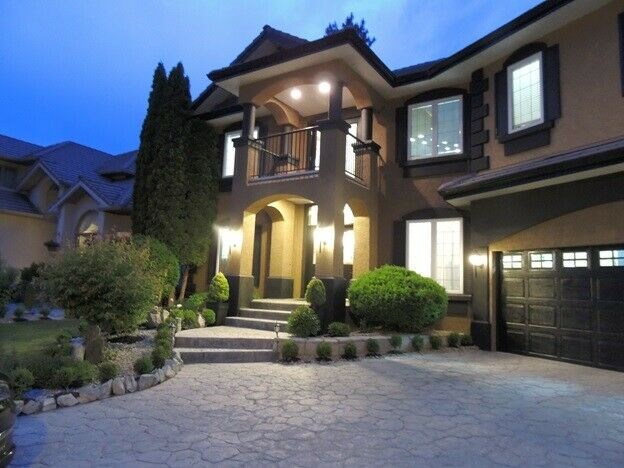 Fully Furnished 2Bed 1bath Suite For Rent