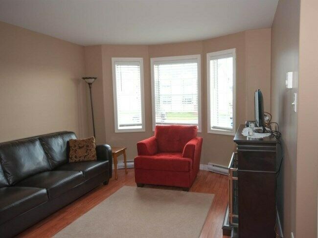 One Bedroom To Sublet