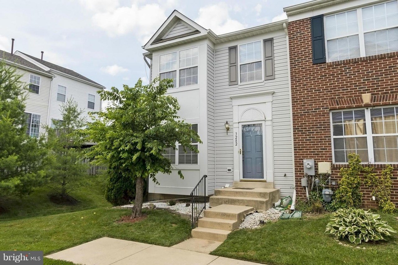 Townhome For Rent In Ellicott City, MD