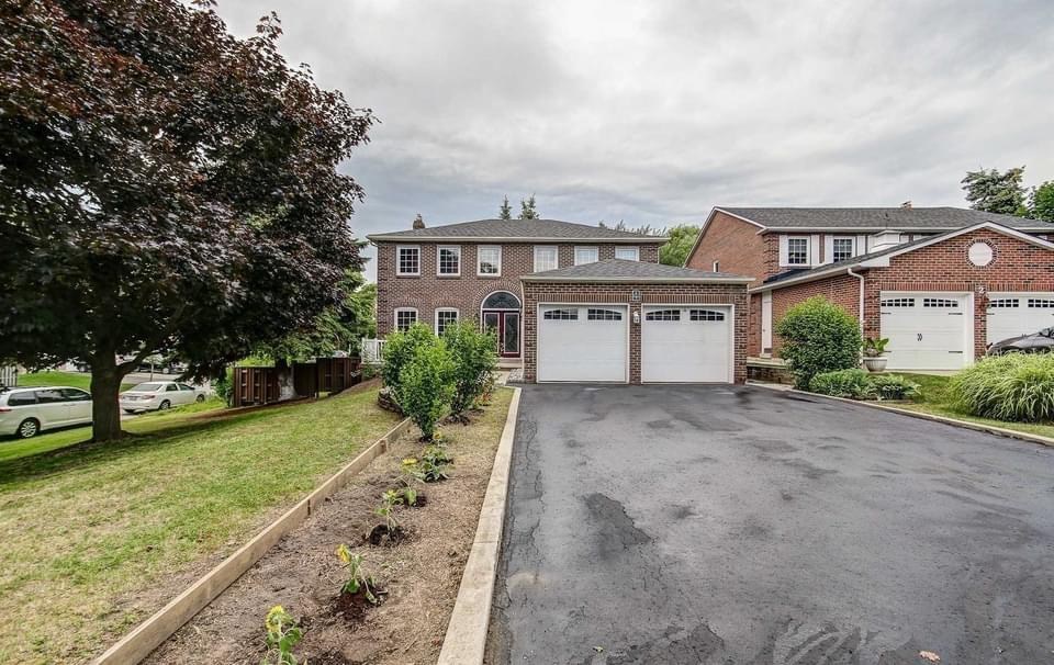 1 Bedroom Legal Basement For Rent (Queen & Dixie) BRampton