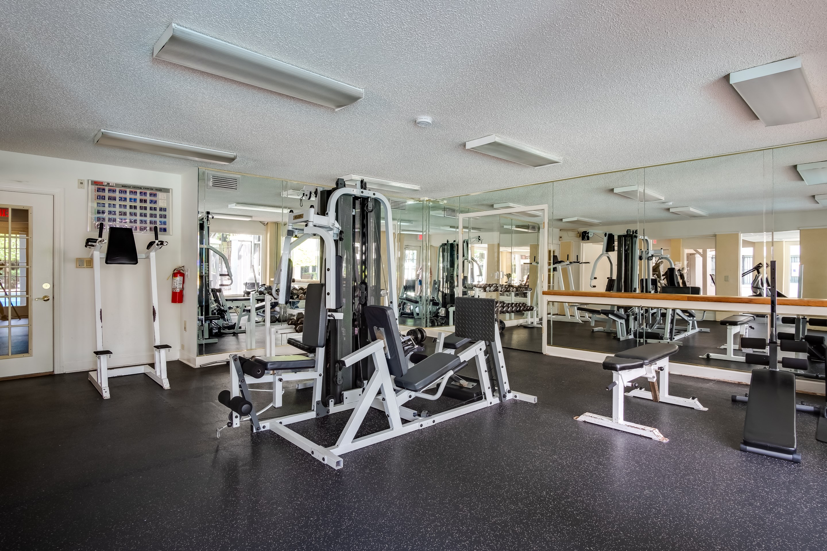 Two Bedroom Two Bath Apartment For Rent On Prime Location 637 Granville Ct, Atlanta, GA-30328, Rent Includes Utilities