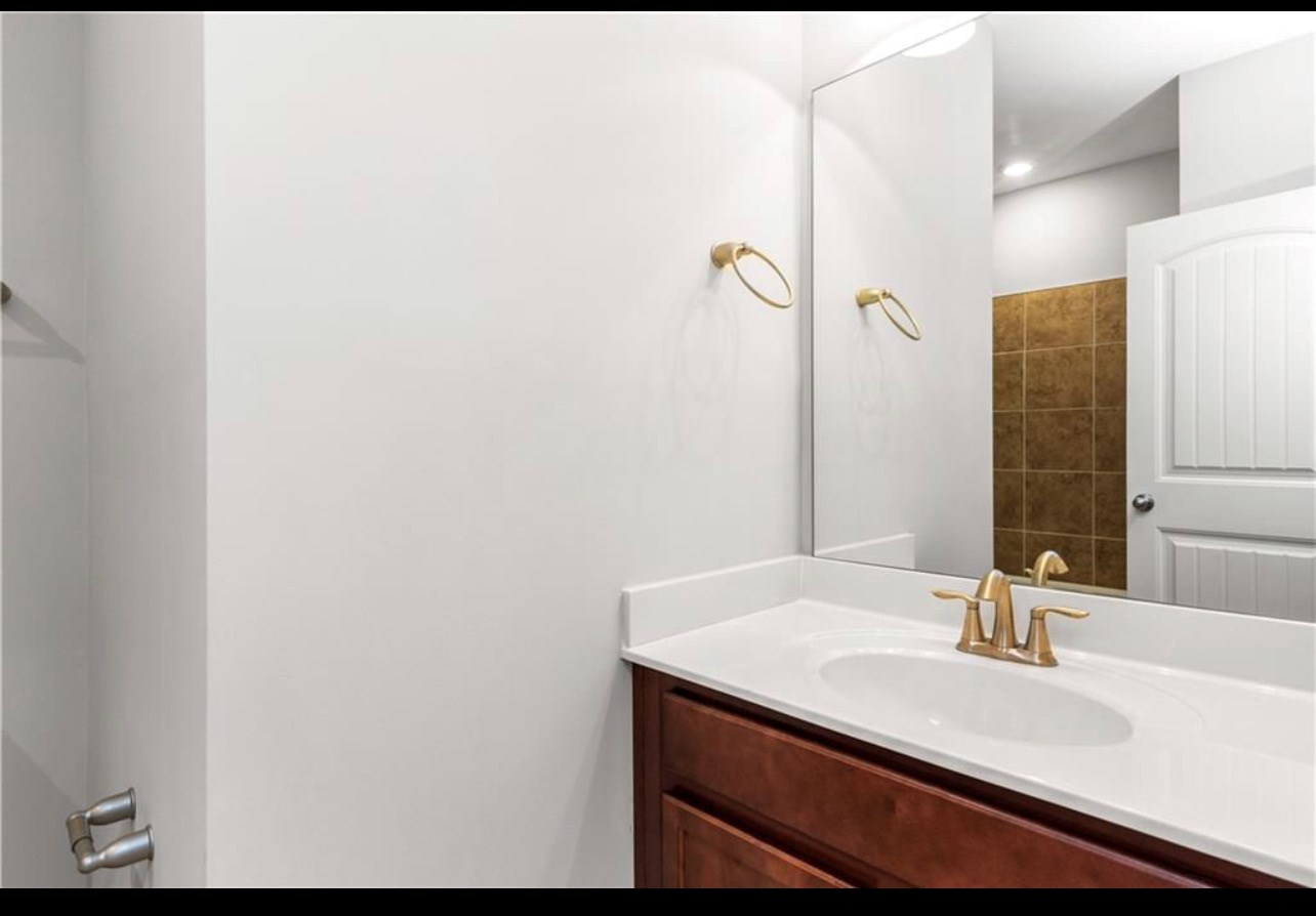 Private Room Available To Rent In Alpharetta/Cumming