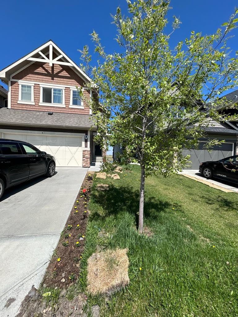 Single Or Shared Room Available (ASAP) For Female Only