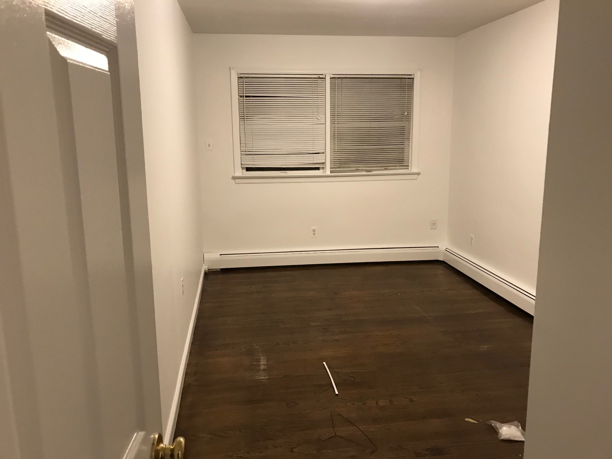 Beautiful 3 Bedroom Apartment With Backyard Near PATH Journal Square, Indian Street