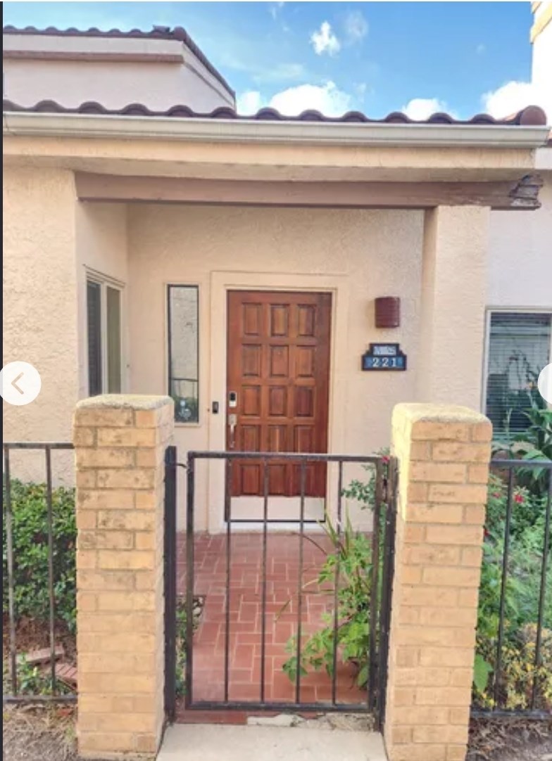 2 Bed /2 Bath  Is Available For Rent