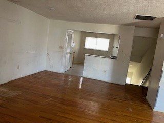 Apt Available On RT-1 At Edison Woods Behind BJs Club
