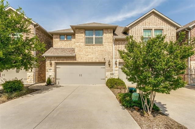 Luxury Townhouse In A Gated Community