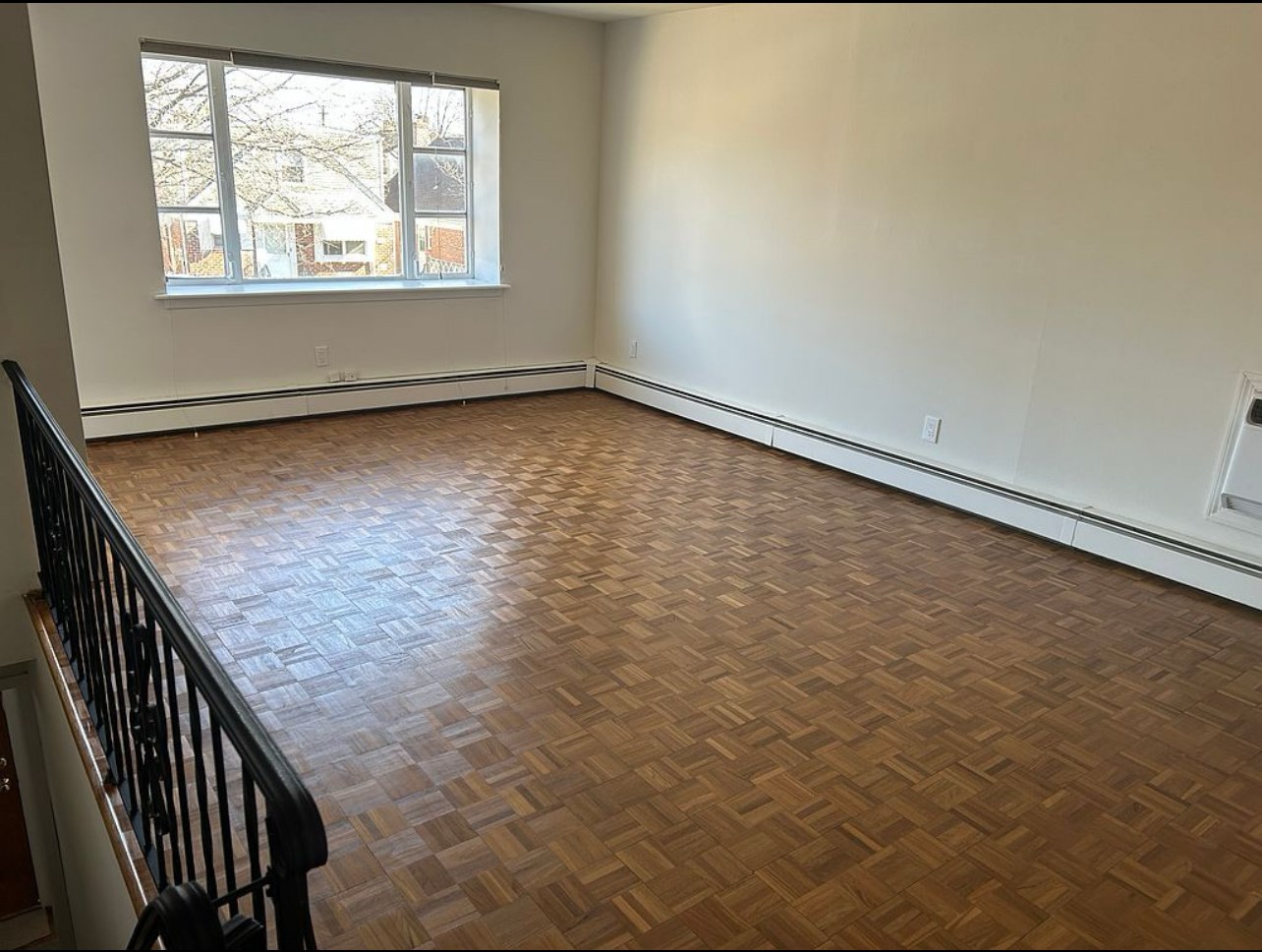 2 Bedroom 1 Bathroom 2nd Floor Apartment For Rent In Prime Bellerose Area.