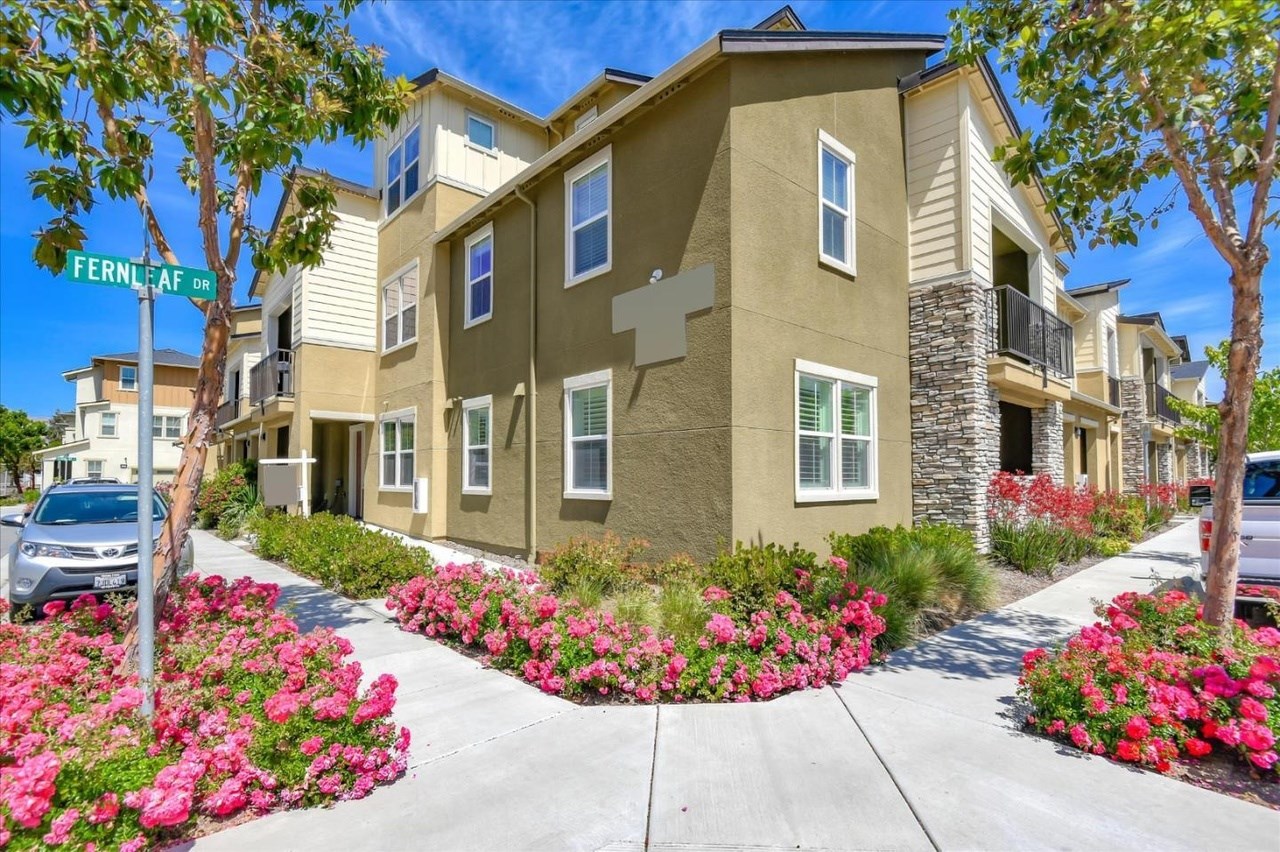 Serene Ground Floor Condo For Rent