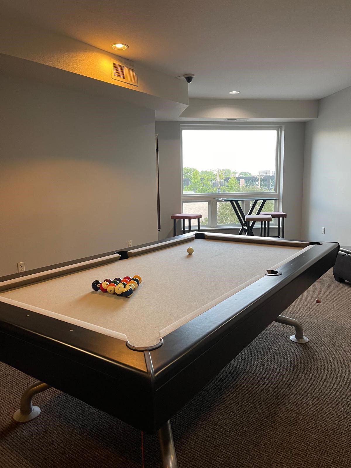 Spacious 3BR/2BA  Apartment – Perfect For Families Or Roommates