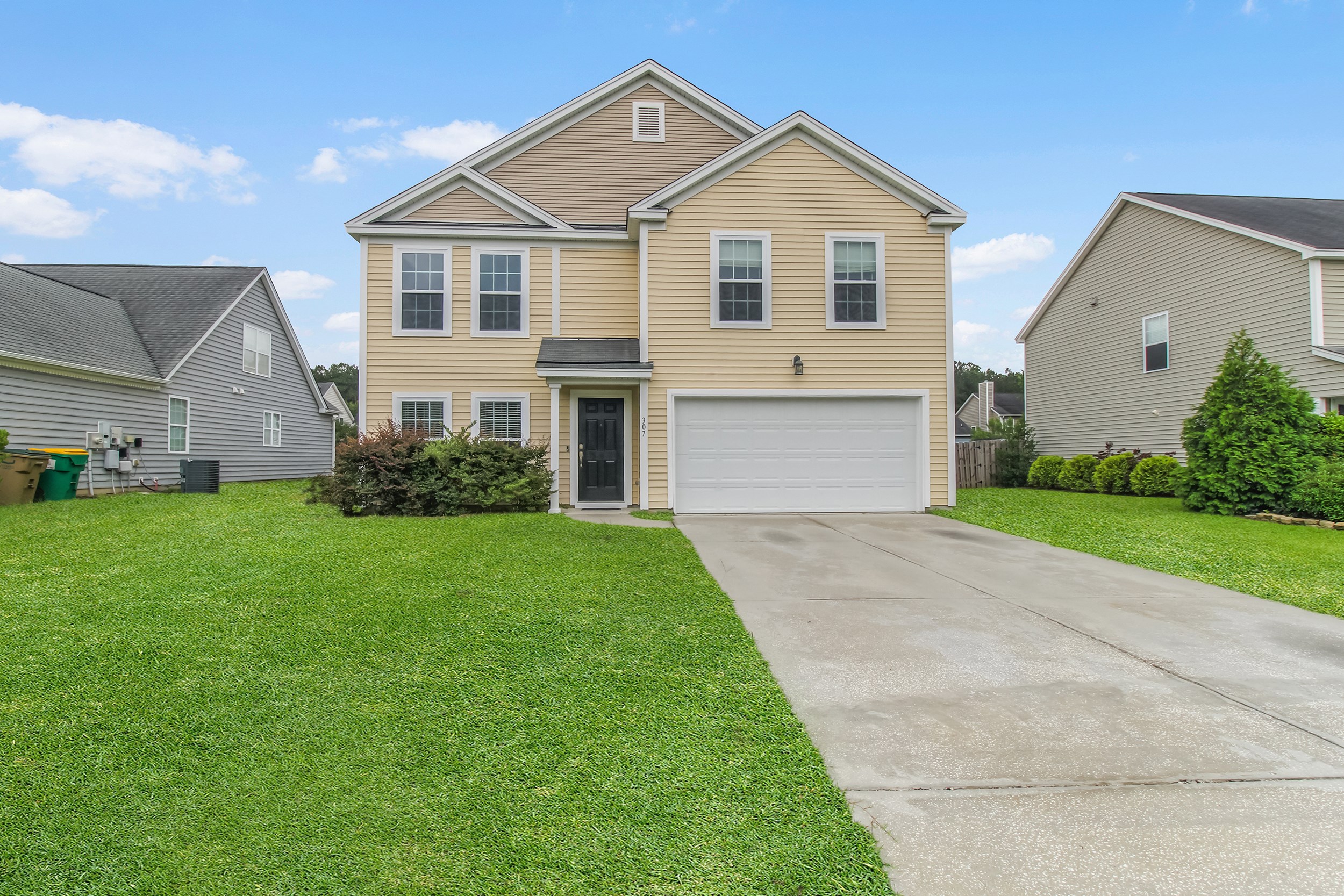 5BR/ 3.5BA House For Rent