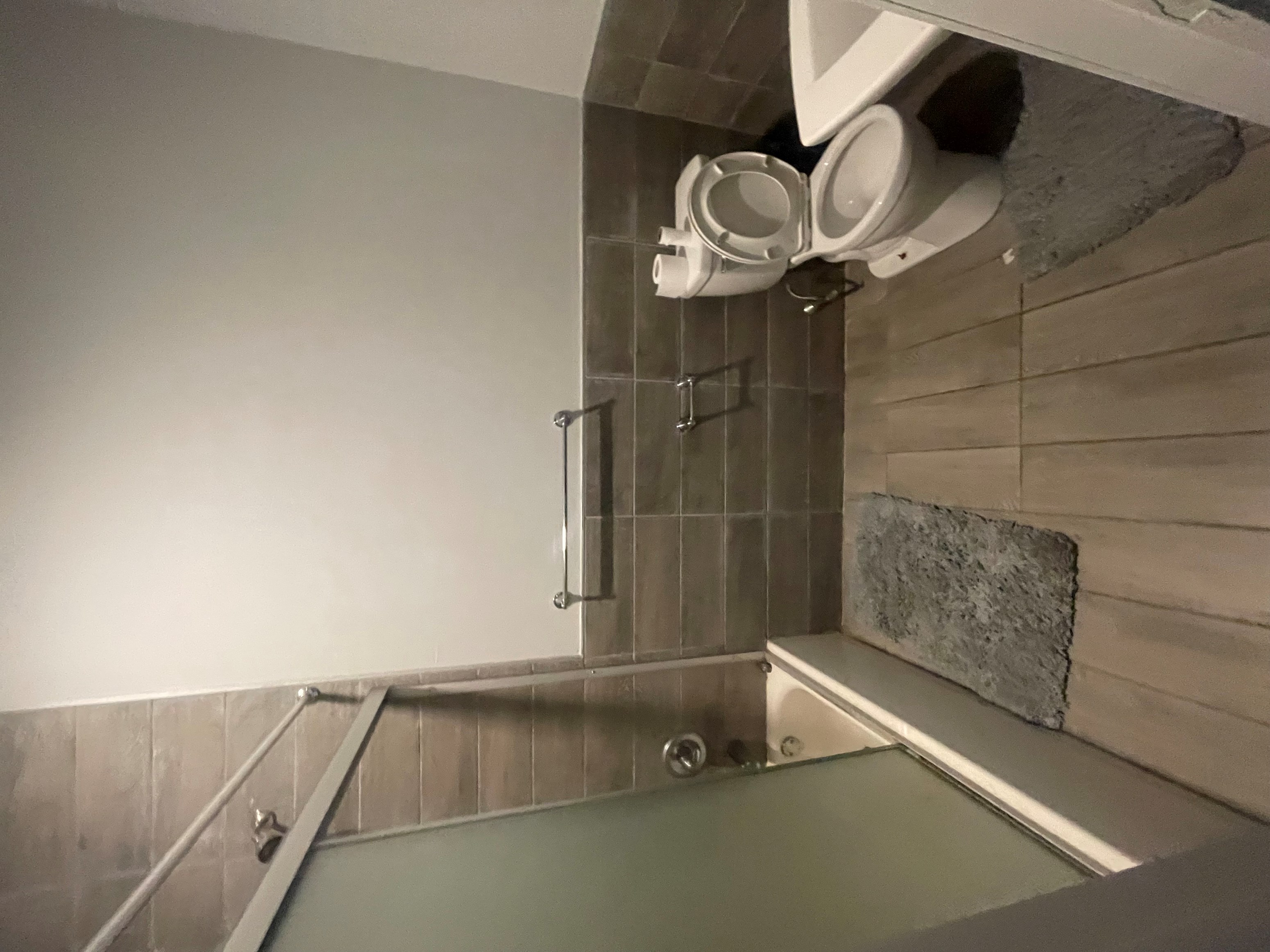 Single Luxury Room In North East Philadelphia