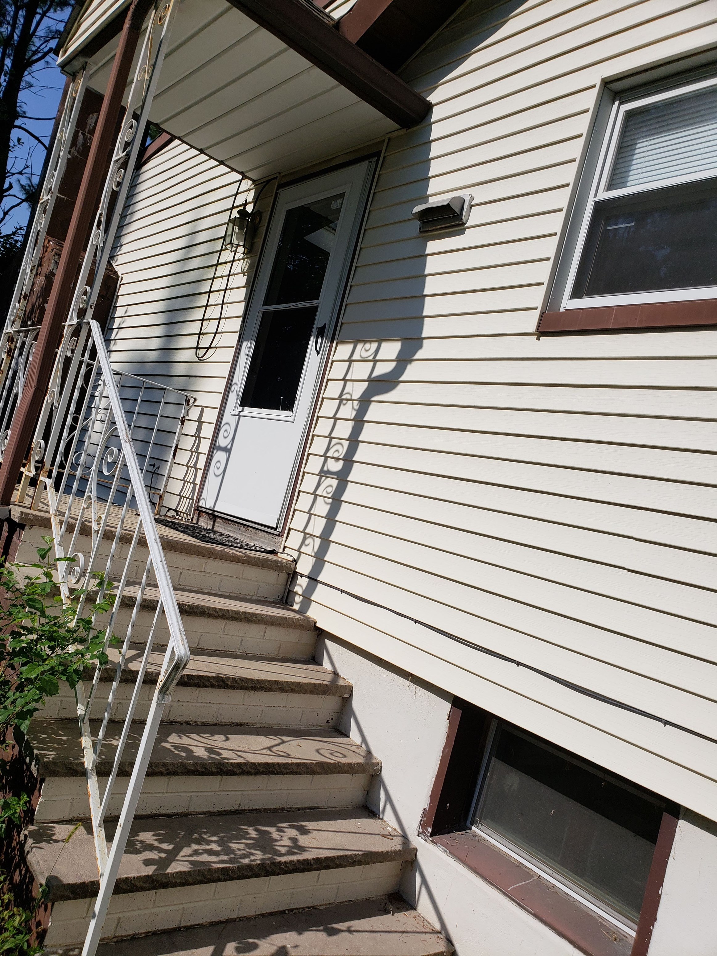 One Bedroom Apartment Including All Utilities