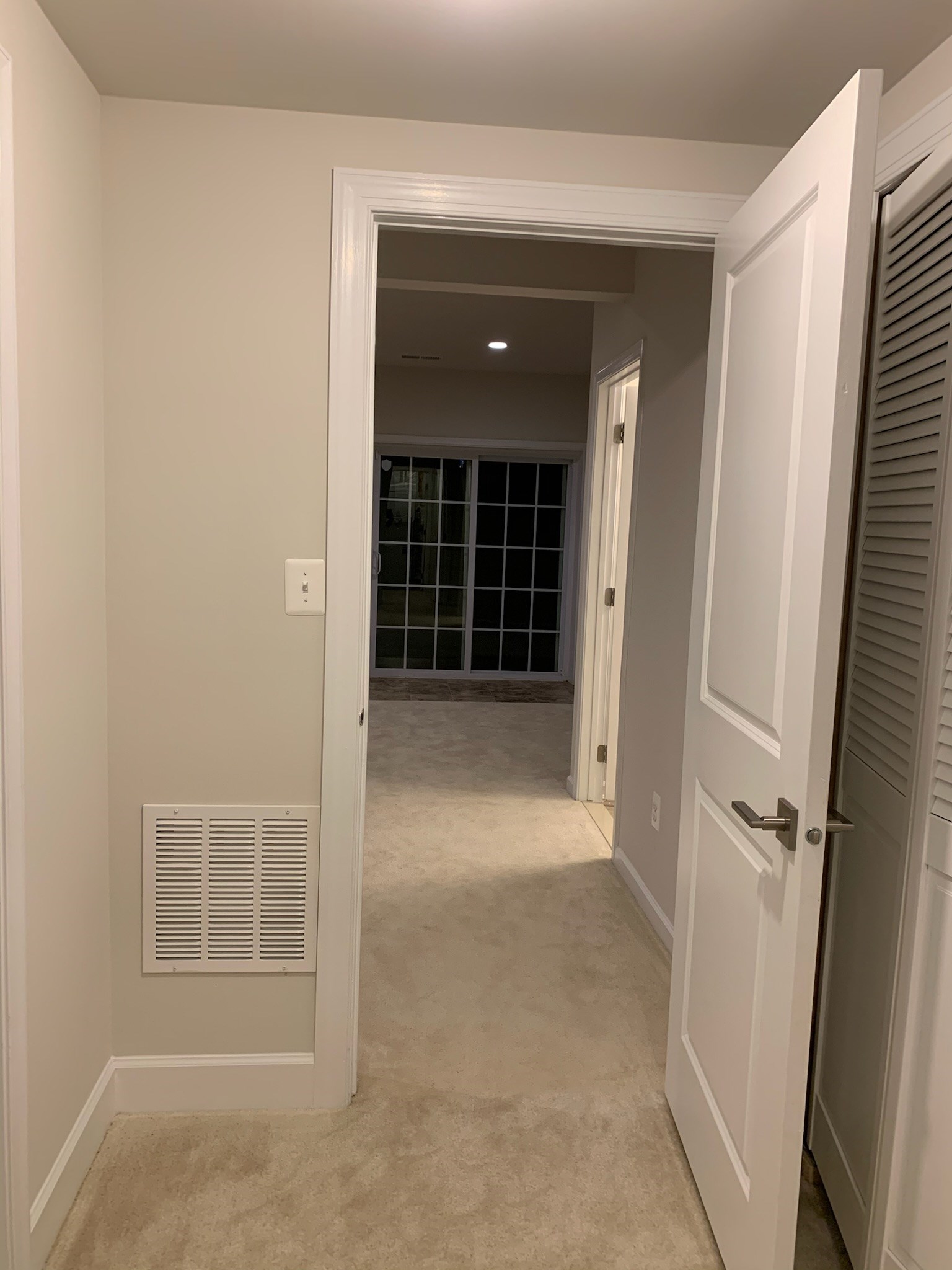 Modern 2BR/2BA Basement Apartment In Aldie, VA – Private Entrance, All Utilities Included! Read Description