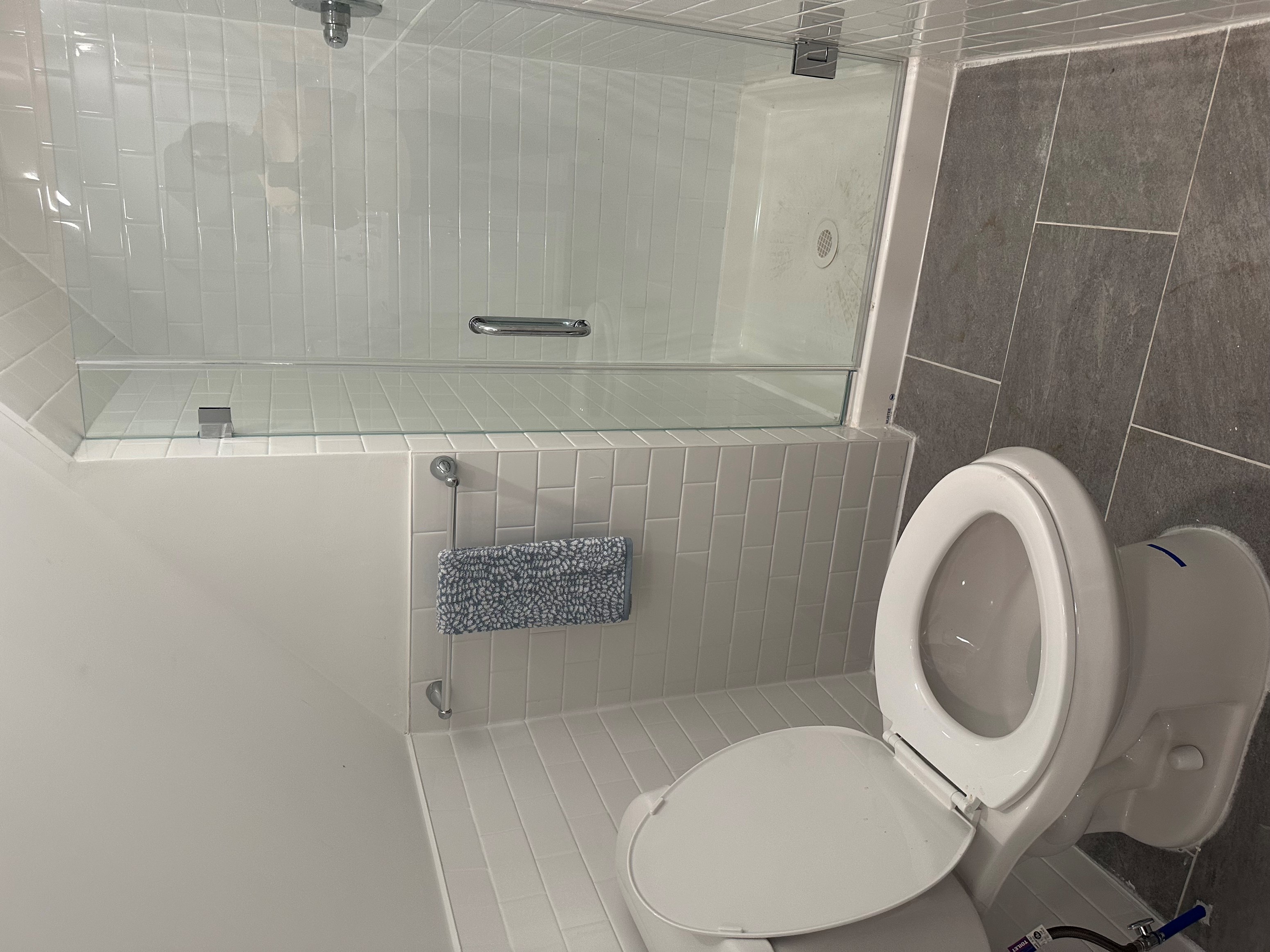 one-bedroom house available for rent 