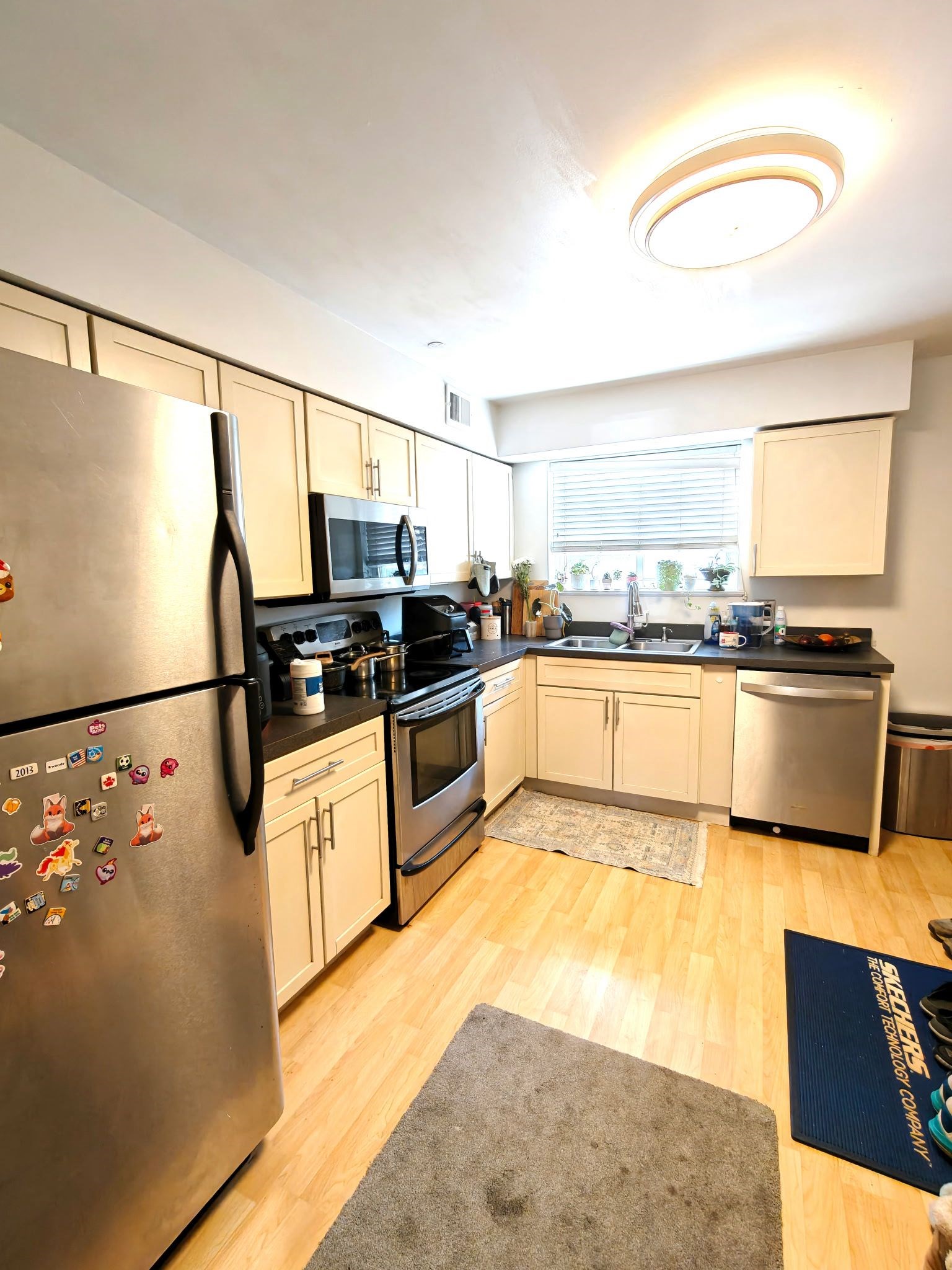 Lases Available In 912 S Plum Grove Road Palatine Near To Great School