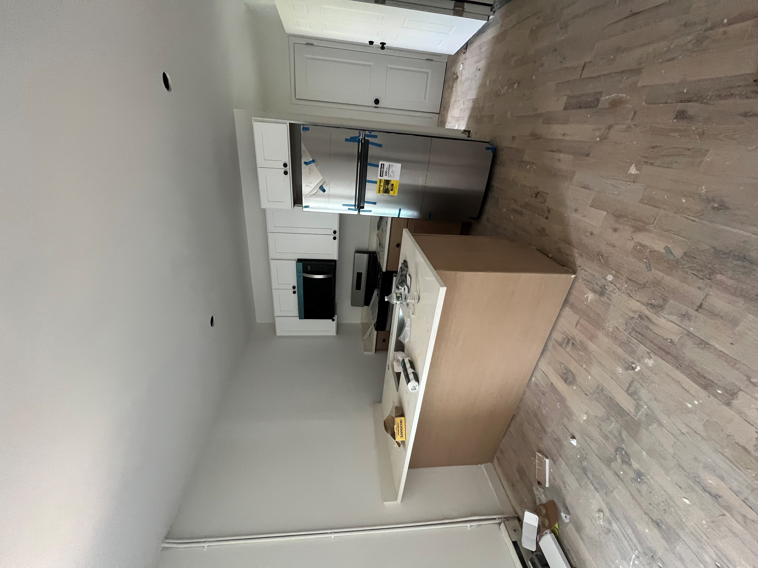 Newly Renovated Studio,1 & 2 Beds